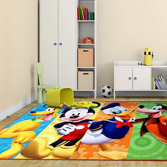 Disney's Mickey Mouse & Friends Rug - 4'6" X 6'6" 4 Disney's Mickey Mouse & Friends Rug - 4'6" X 6'6" - Image 2